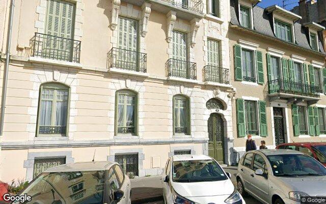 Façade : 20 cours Camou, Pau
